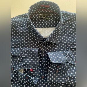 LE31 Simons all cotton Navy/white button up shirt Size 43 (17”neck)